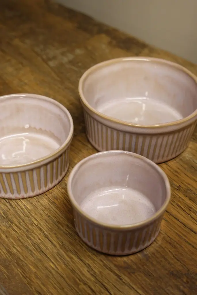 Tapasset van 3 bijpassende kommetjes (4)_Jar&Joy.webp