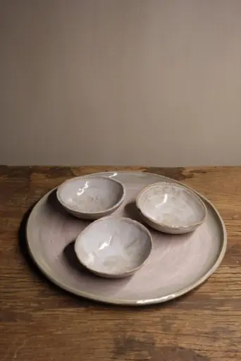 Tapasset (Bord + 3 kommetjes)